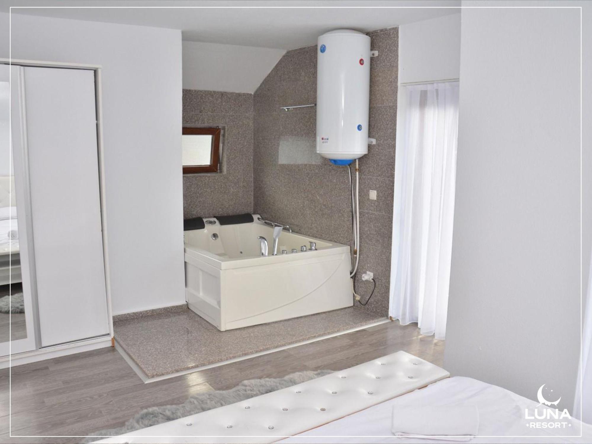 Luna Resort เปเย ภายนอก รูปภาพ